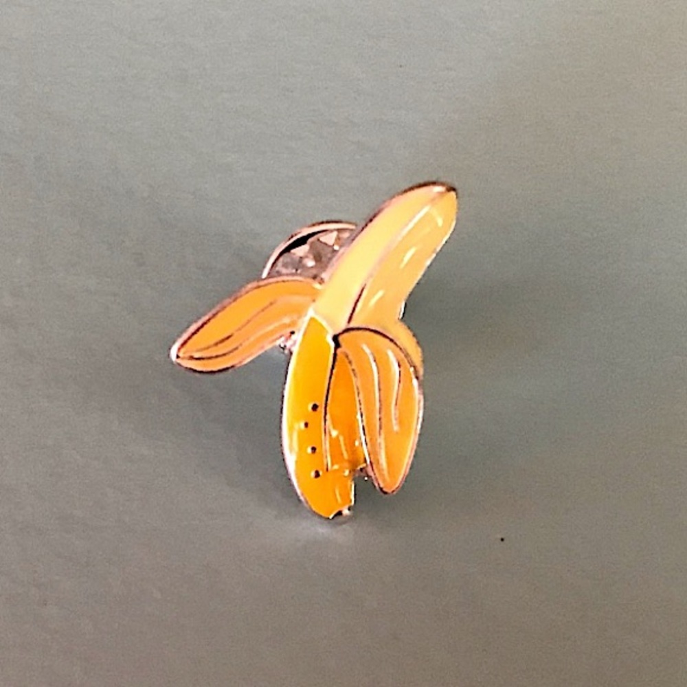 🧷3/$10🧷 Banana Enamel Pin